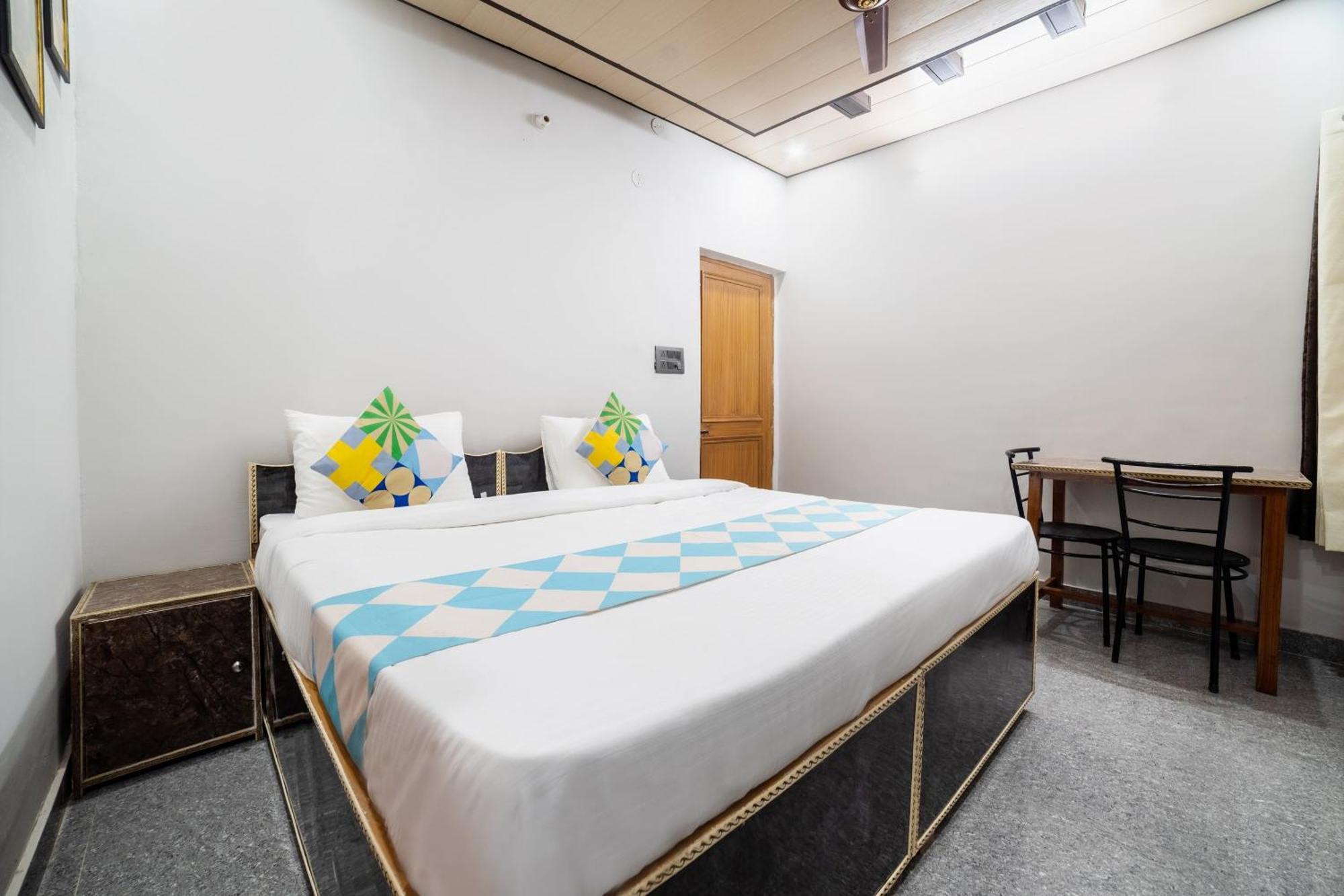 Hotel O Home Gautam Homestay Dehradun Exterior photo