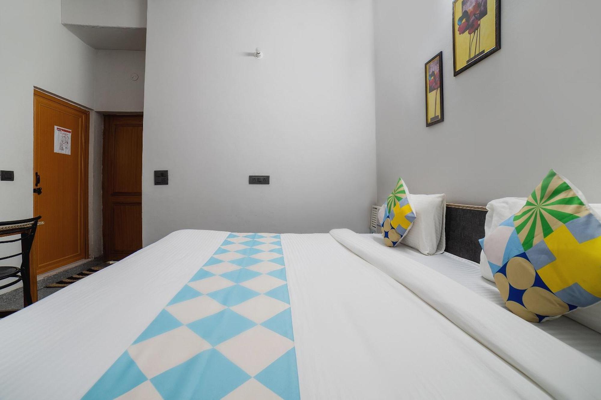 Hotel O Home Gautam Homestay Dehradun Exterior photo